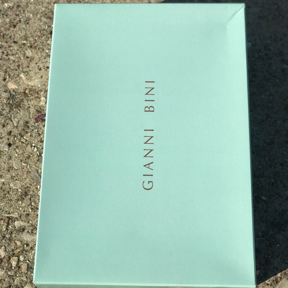 Gianni Bini Women's Shoes